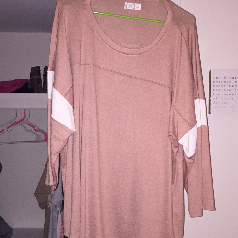 Maurice’s long sleeve shirt